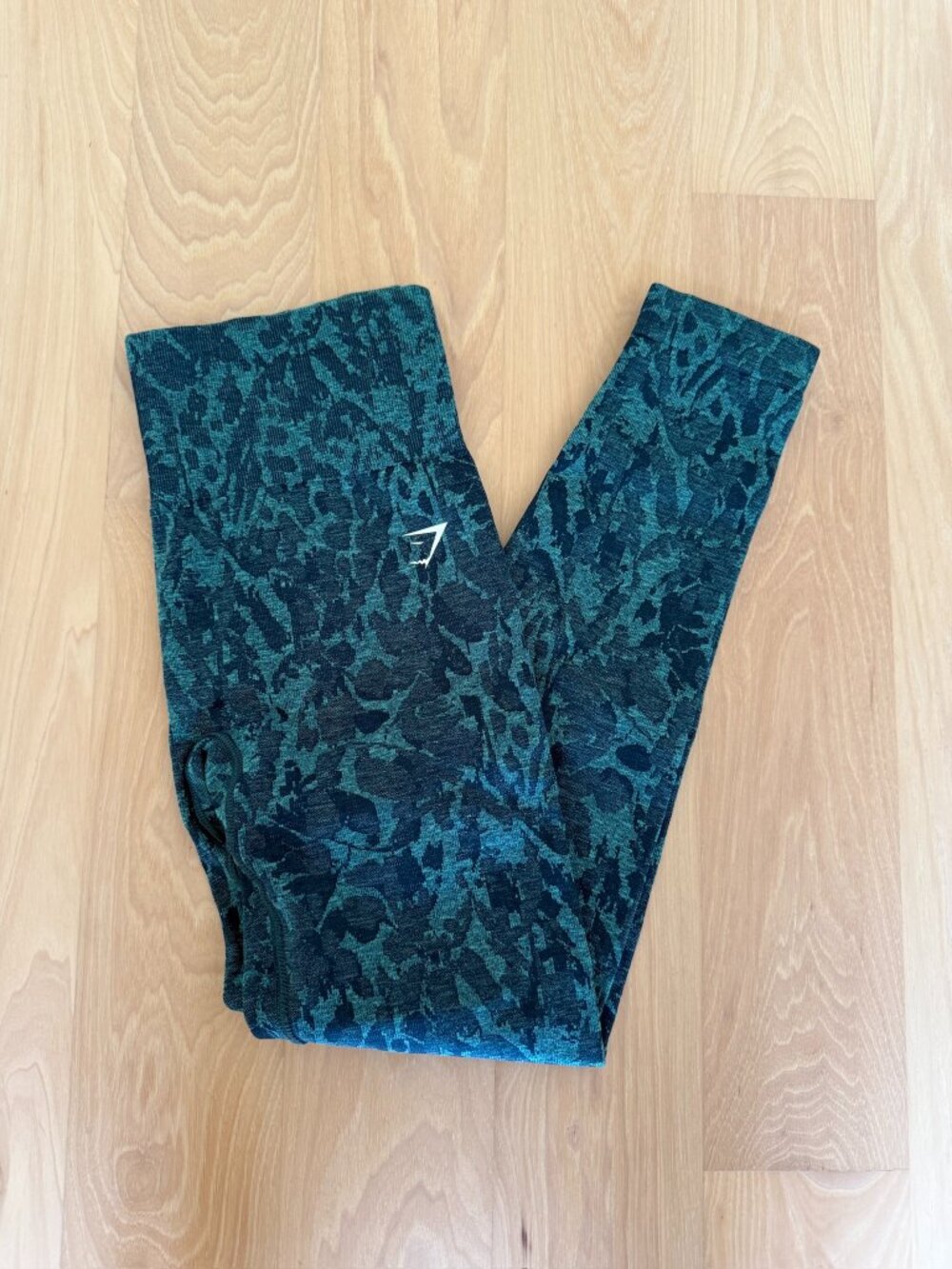 Adapt Animal Seamless Leggings (so pretty)